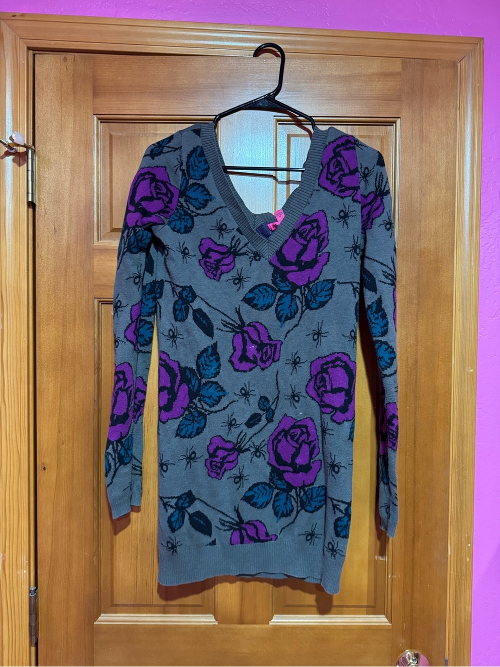 Vintage Betsey Johnson Gray V-Neck Sweater with Purple Roses and Teal Leaves